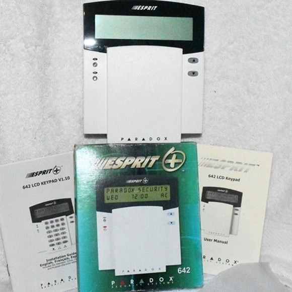 Paradox Security ESPRIT 642 V-1.10 32-Character LCD Alarm Keypad New Rare w5c